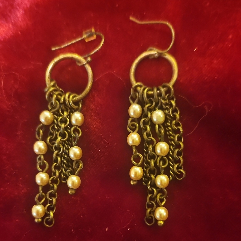 Elegant Gold Chain Dangle Earrings